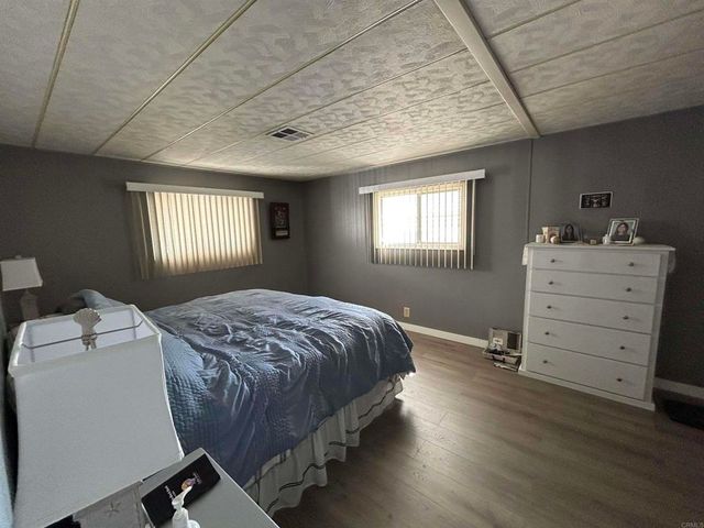 1506 Oak Drive 22, Vista, CA 92084