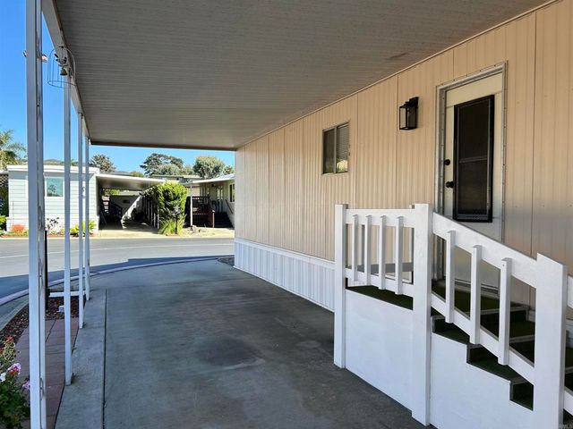 1506 Oak Drive 22, Vista, CA 92084