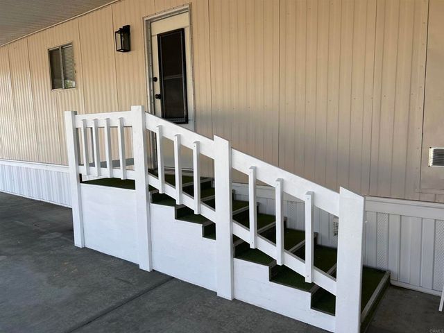 1506 Oak Drive 22, Vista, CA 92084