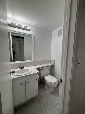 353 SHEFFIELD O, West Palm Beach, FL 33417