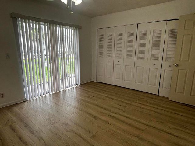353 SHEFFIELD O, West Palm Beach, FL 33417