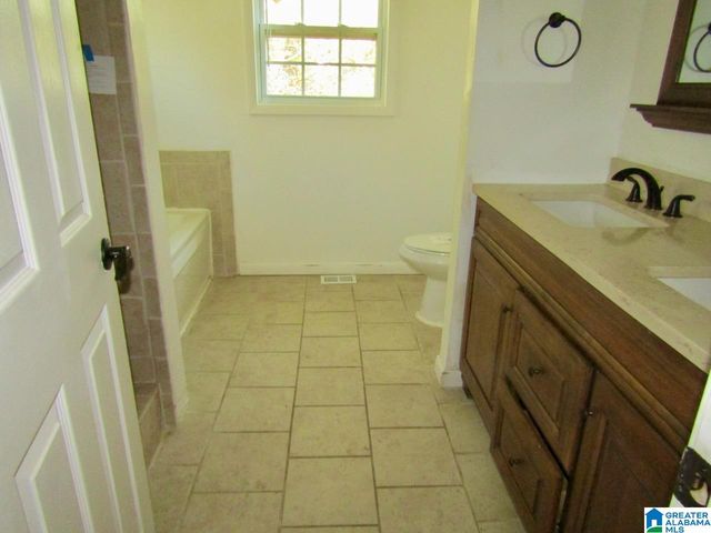 2839 NOVEL DRIVE, Bessemer, AL 35023