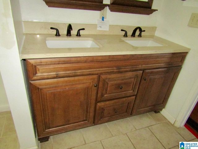 2839 NOVEL DRIVE, Bessemer, AL 35023