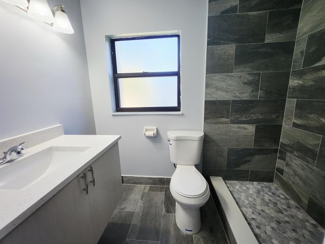 2050 Oleander Boulevard 8-109, Fort Pierce, FL 34950