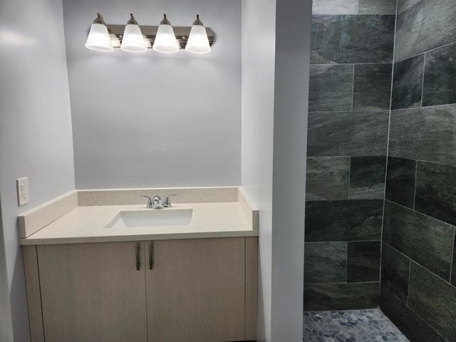 2050 Oleander Boulevard 8-109, Fort Pierce, FL 34950