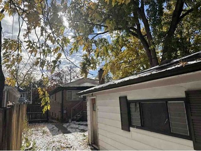 3607 Monroe Street, Bellwood, IL 60104
