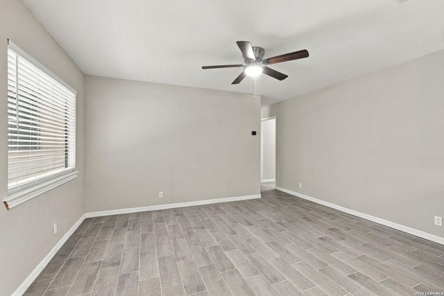 7123 Tealeaf St, Leon Valley, TX 78238