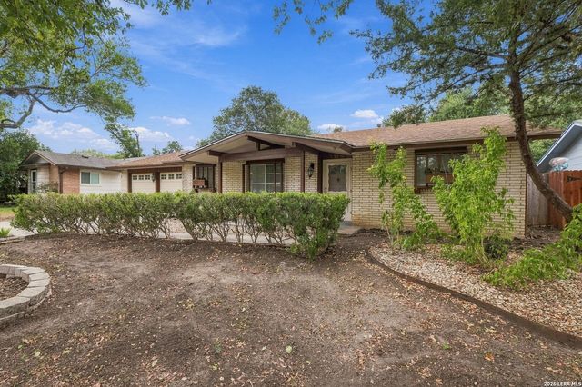 7123 Tealeaf St, Leon Valley, TX 78238