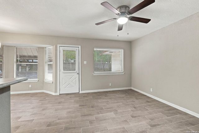 7123 Tealeaf St, Leon Valley, TX 78238