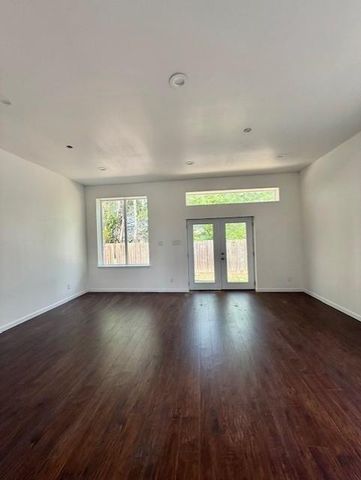 4607 Clover Street, Houston, TX 77051