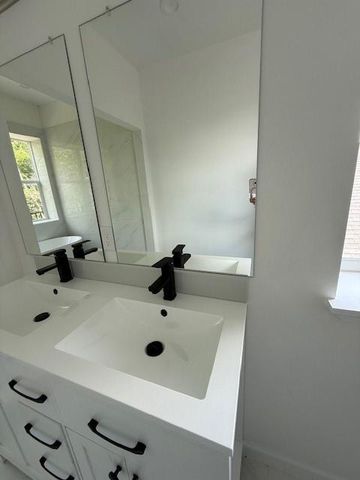 4607 Clover Street, Houston, TX 77051