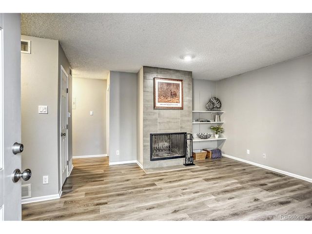 6650 E Arizona Ave 153, Denver, CO 80224