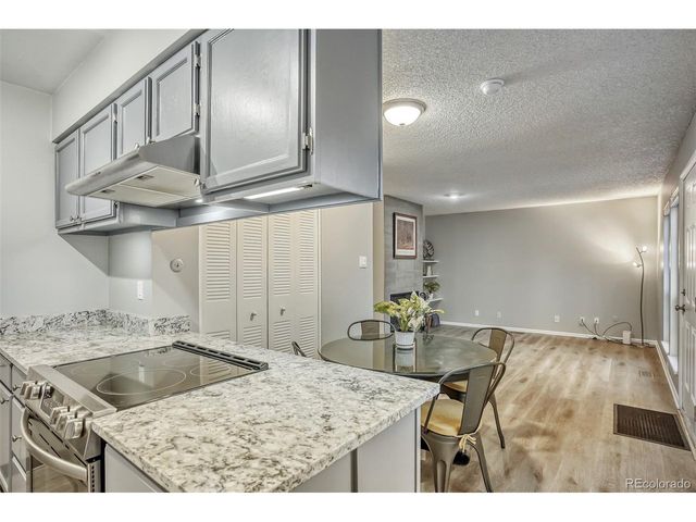 6650 E Arizona Ave 153, Denver, CO 80224