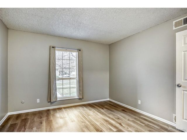 6650 E Arizona Ave 153, Denver, CO 80224