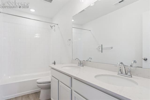 3306 Bella Notte Drive, Pueblo, CO 81001