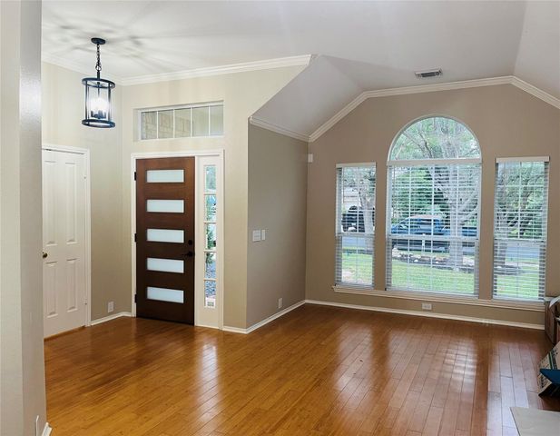 5405 Apache Creek CV, Austin, TX 78735