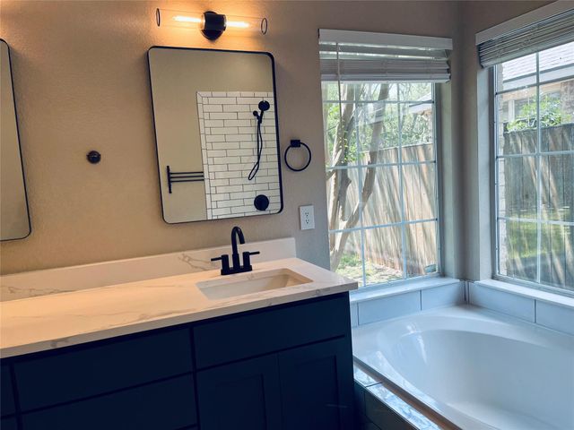 5405 Apache Creek CV, Austin, TX 78735