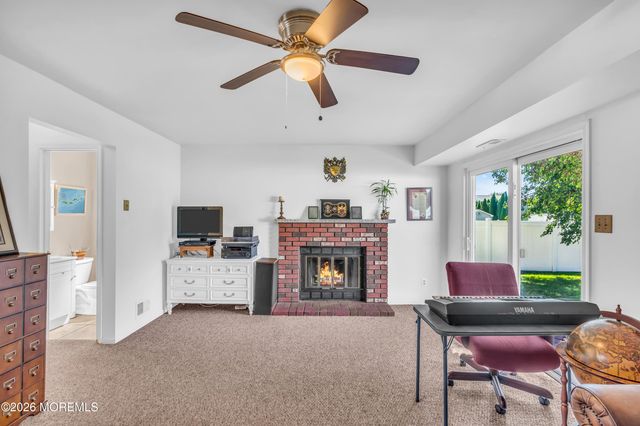 27 Cherry Bend Drive N, Howell, NJ 07731