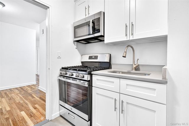 2244 Bronx Park E 5A, Bronx, NY 10467