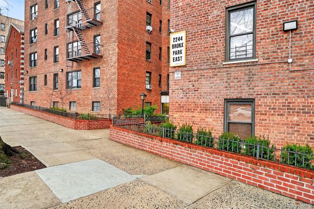 2244 Bronx Park E 5A, Bronx, NY 10467