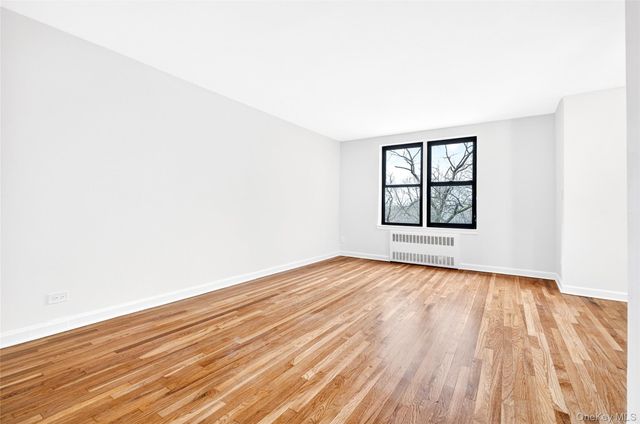 2244 Bronx Park E 5A, Bronx, NY 10467