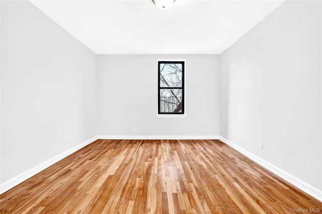 2244 Bronx Park E 5A, Bronx, NY 10467