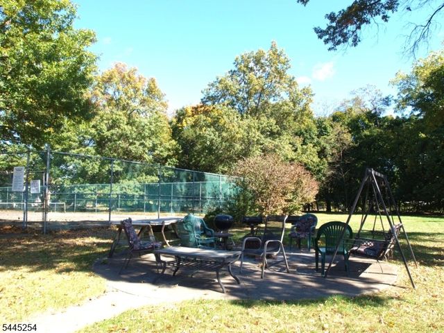 520 Turnpike C221 221, Pequannock Twp., NJ 07444
