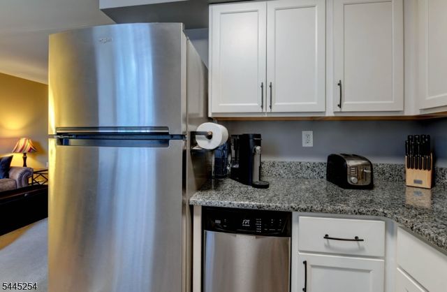 520 Turnpike C221 221, Pequannock Twp., NJ 07444