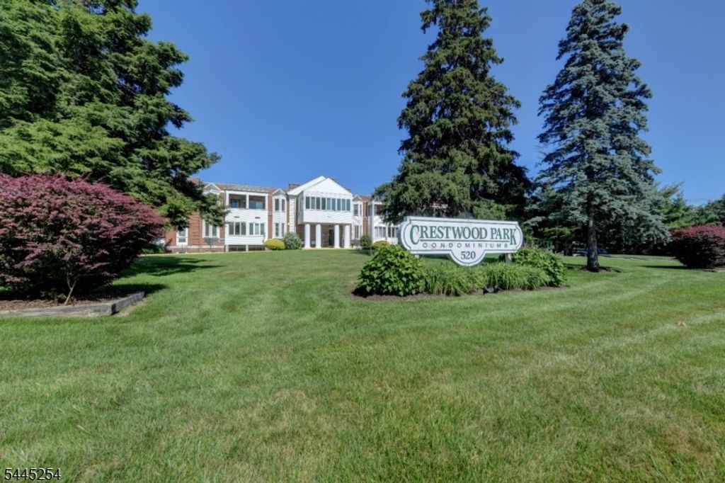 520 Turnpike C221 221, Pequannock Twp., NJ 07444