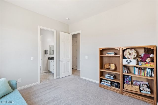 4317 Velvet Ridge Court, Las Vegas, NV 89129