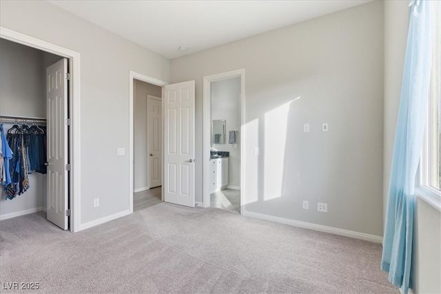 4317 Velvet Ridge Court, Las Vegas, NV 89129