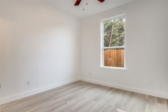 5612 Barkridge Drive, Granbury, TX 76048