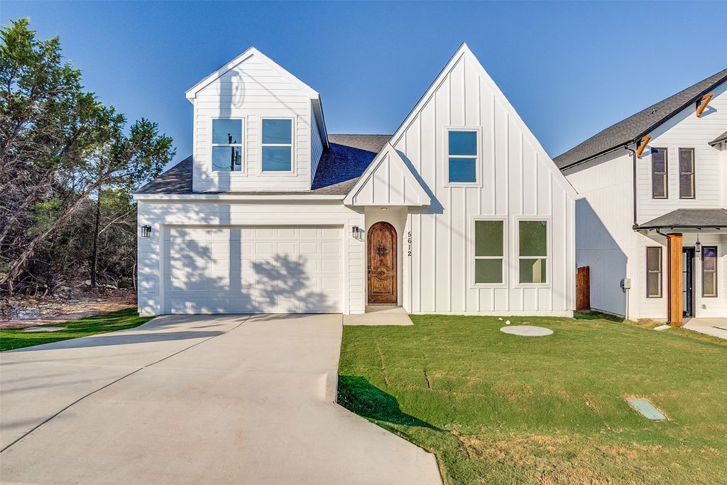 5612 Barkridge Drive, Granbury, TX 76048