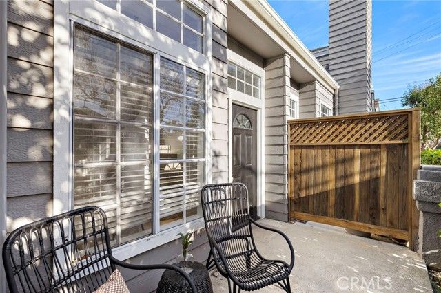 168 23rd D, Costa Mesa, CA 92627