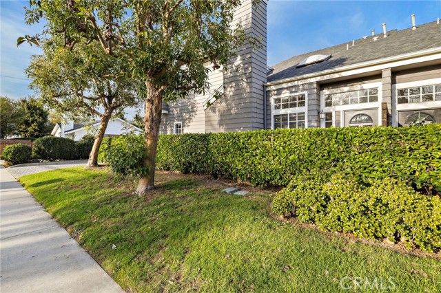 168 23rd D, Costa Mesa, CA 92627