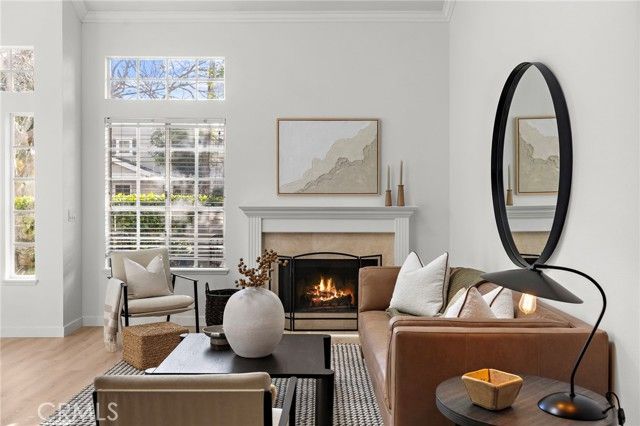 168 23rd D, Costa Mesa, CA 92627