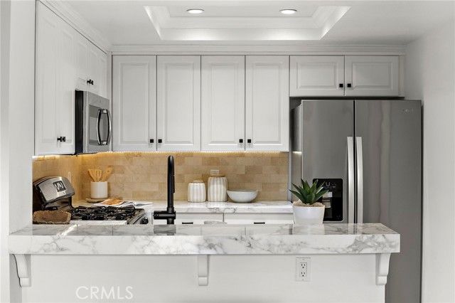 168 23rd D, Costa Mesa, CA 92627