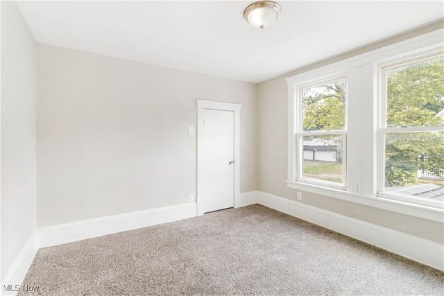 9919 Raymond Avenue, Cleveland, OH 44104