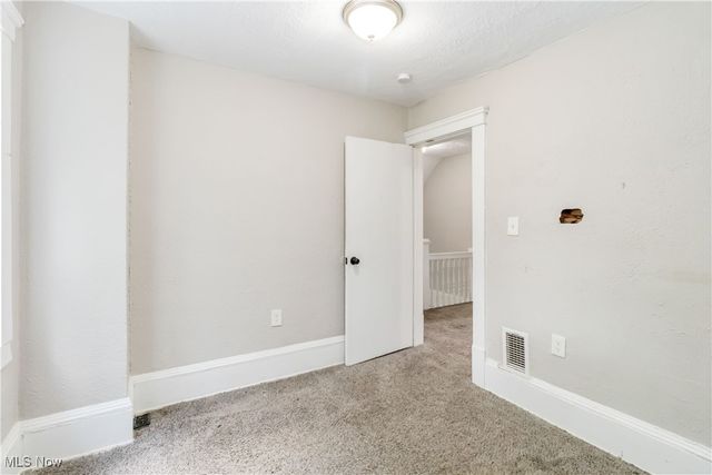 9919 Raymond Avenue, Cleveland, OH 44104