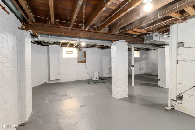 9919 Raymond Avenue, Cleveland, OH 44104