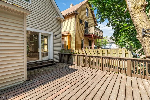 9919 Raymond Avenue, Cleveland, OH 44104