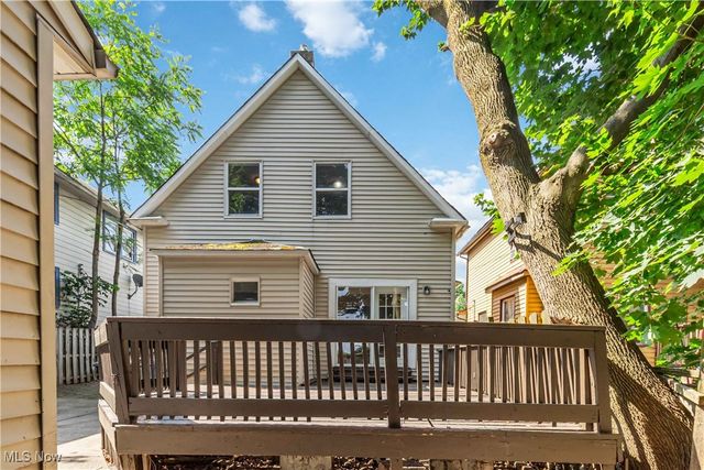 9919 Raymond Avenue, Cleveland, OH 44104