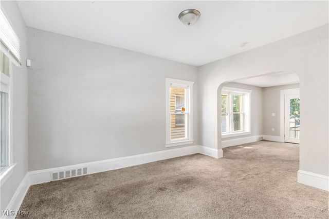 9919 Raymond Avenue, Cleveland, OH 44104