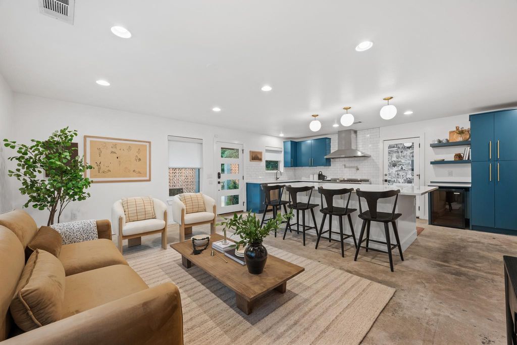 3507 Garden Villa LN, Austin, TX 78704