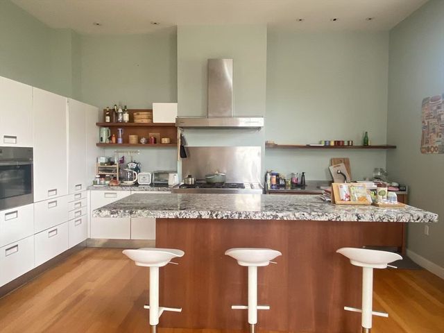 2 Rollins St D604, Boston, MA 02118