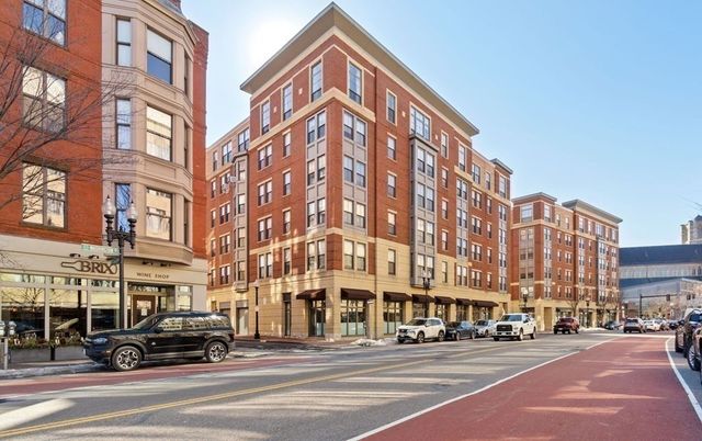 2 Rollins St D604, Boston, MA 02118