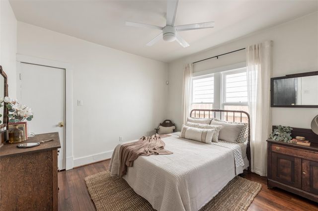 108 E 27th Street, Houston, TX 77008