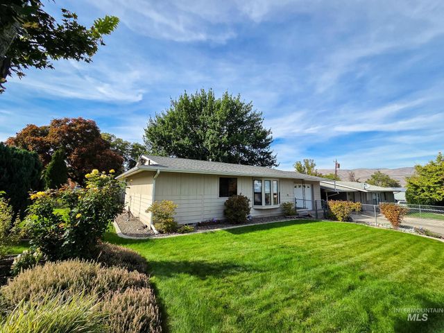 1320 19th Street, Lewiston, ID 83501 property photo