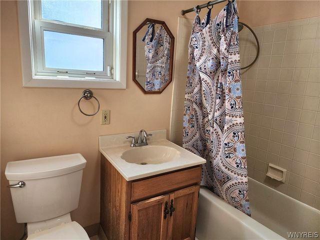 111 Bushnell Street, Buffalo, NY 14206