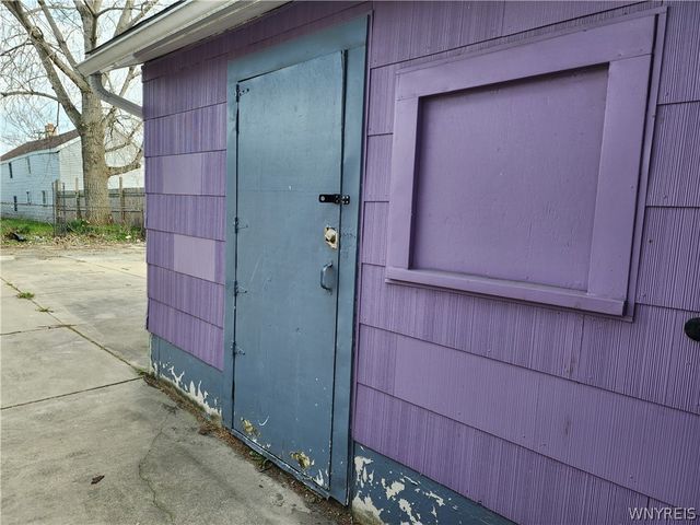111 Bushnell Street, Buffalo, NY 14206